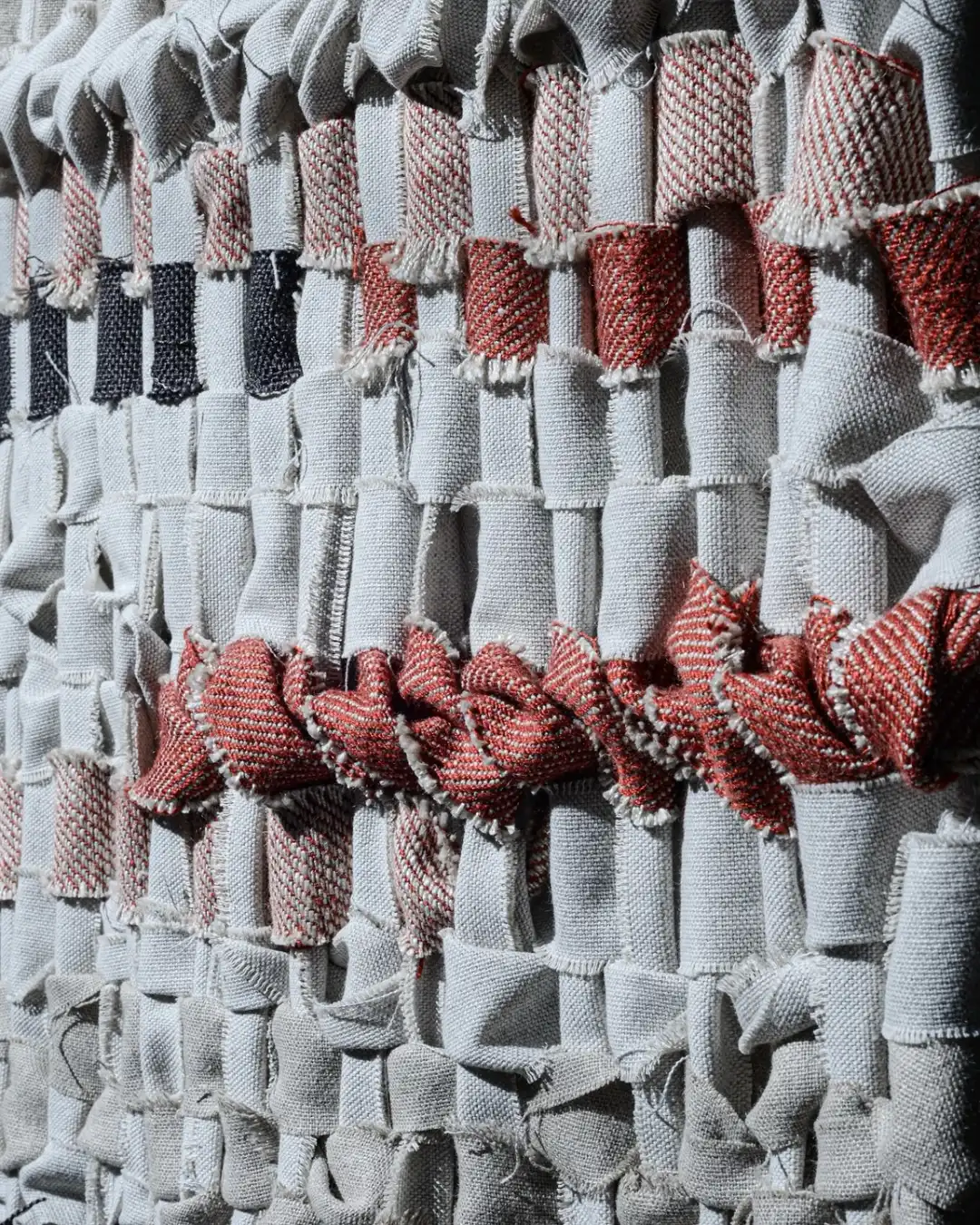 Mariana Ralo<br>The Portuguese Art of Weaving Sensory Experiences 3 Mariana Ralo Tapestry